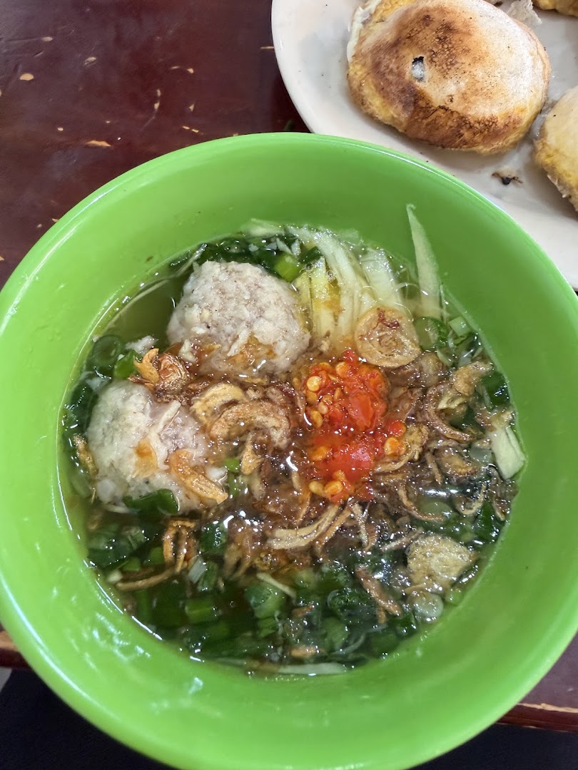 Bánh Căn Nhà Chung: appetizing photo of served food