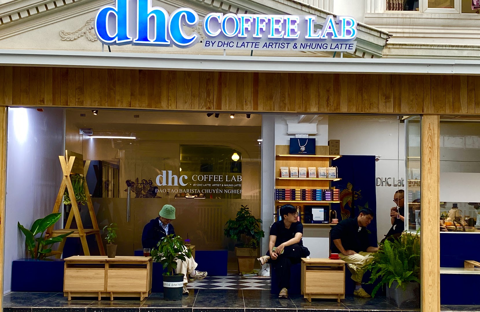 DHC Coffee Lab: clear, inviting view of venue