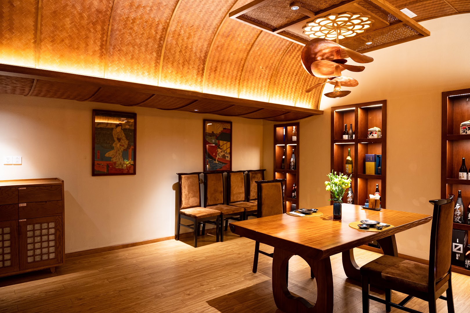 Hatoyama Hải Phòng: professional interior shot of restaurant