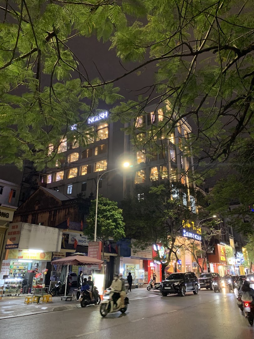 Nhà hàng Ngư Trường: clear exterior shot of restaurant