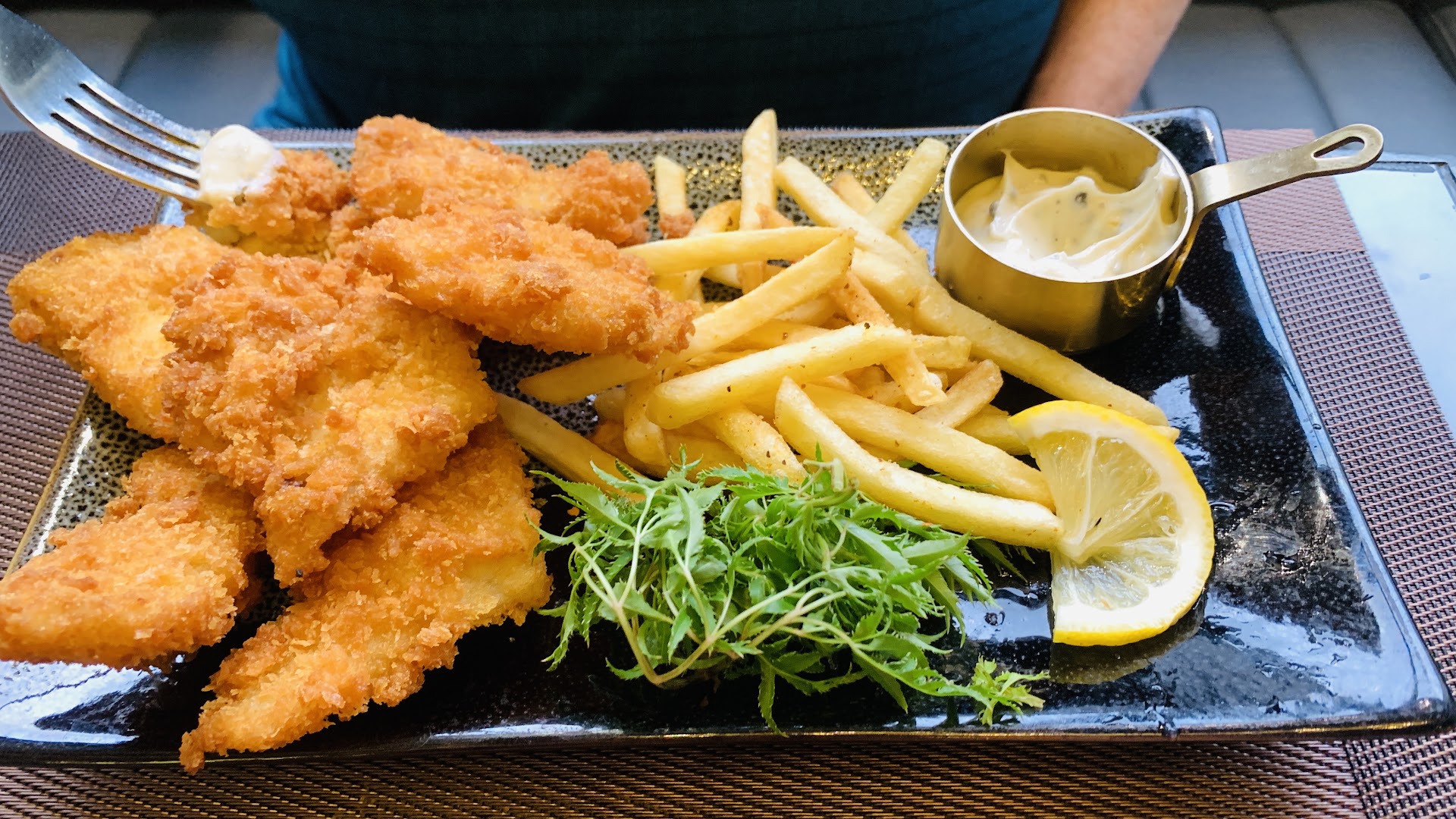Rei Bar & Kitchen: appetizing, high-quality food photography