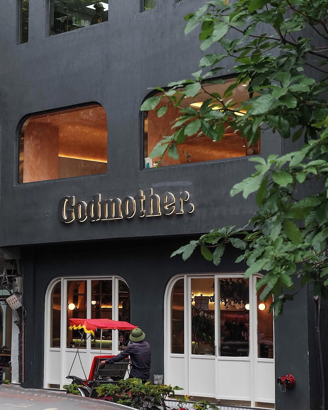 Godmother Bake & Brunch: professional exterior shot of venue