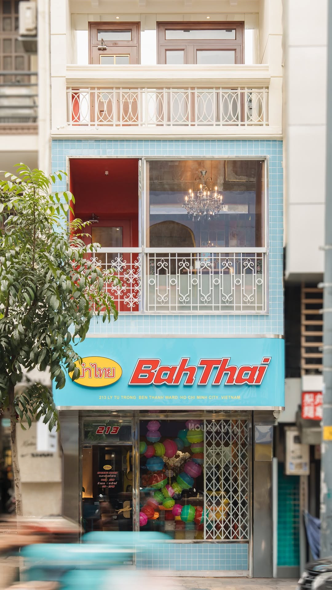 BahThai: clear exterior shot of restaurant