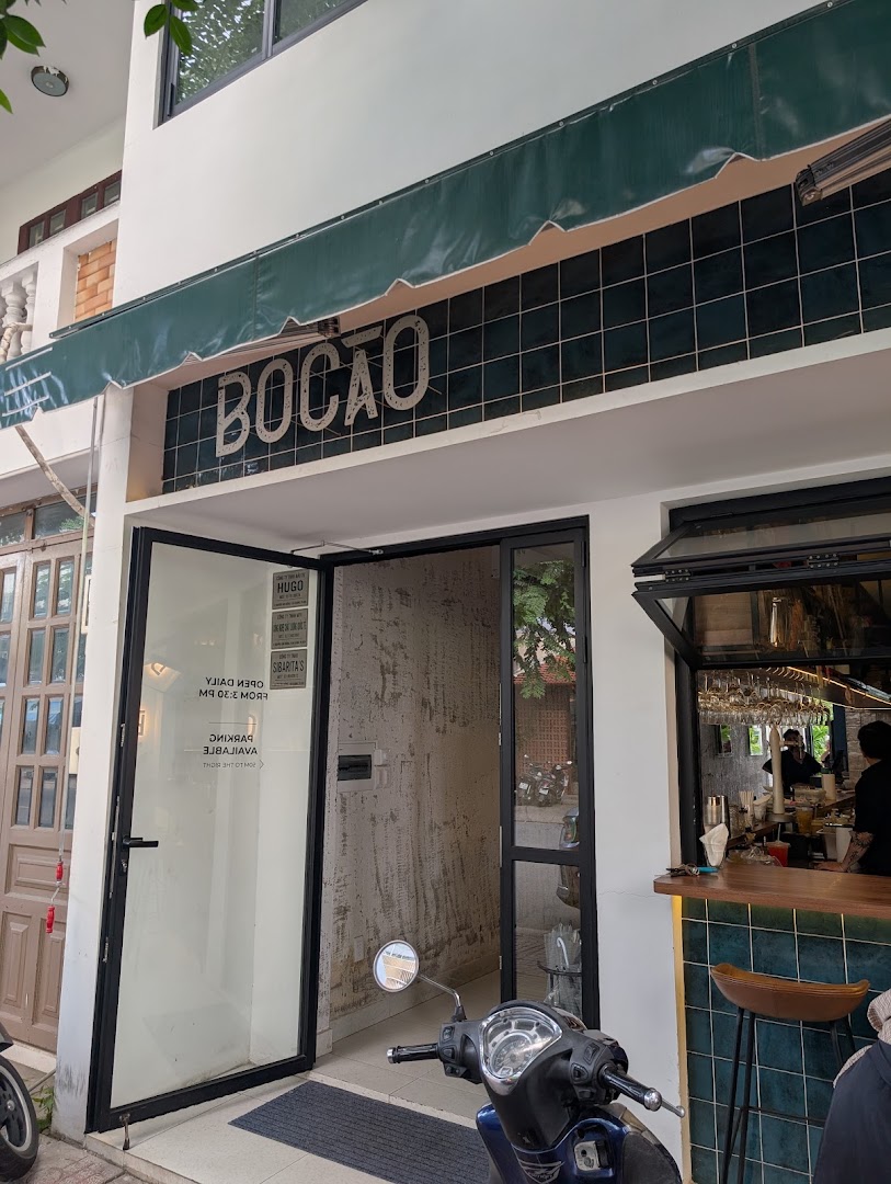 BOCĀO: clear, professional shot of storefront