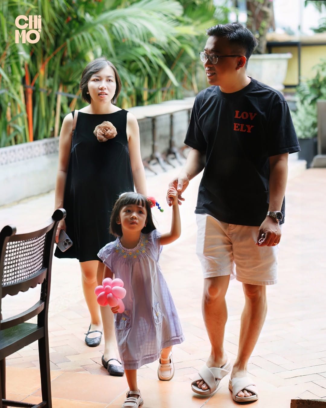 Chị Mơ: high quality photo of guests