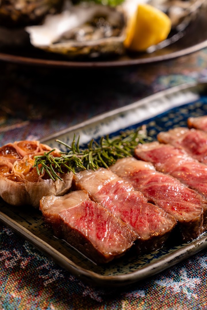 El Toro: high quality appetizing food photography