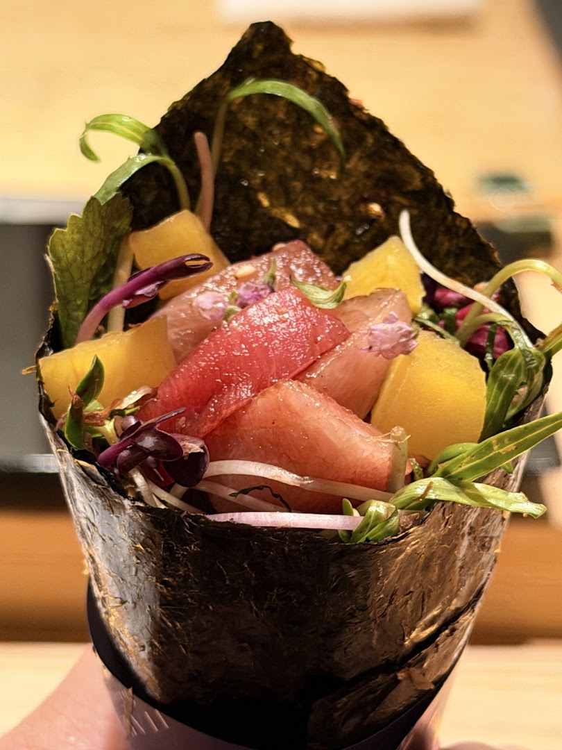 Itadaki Saigon: appetizing, high-quality food photography