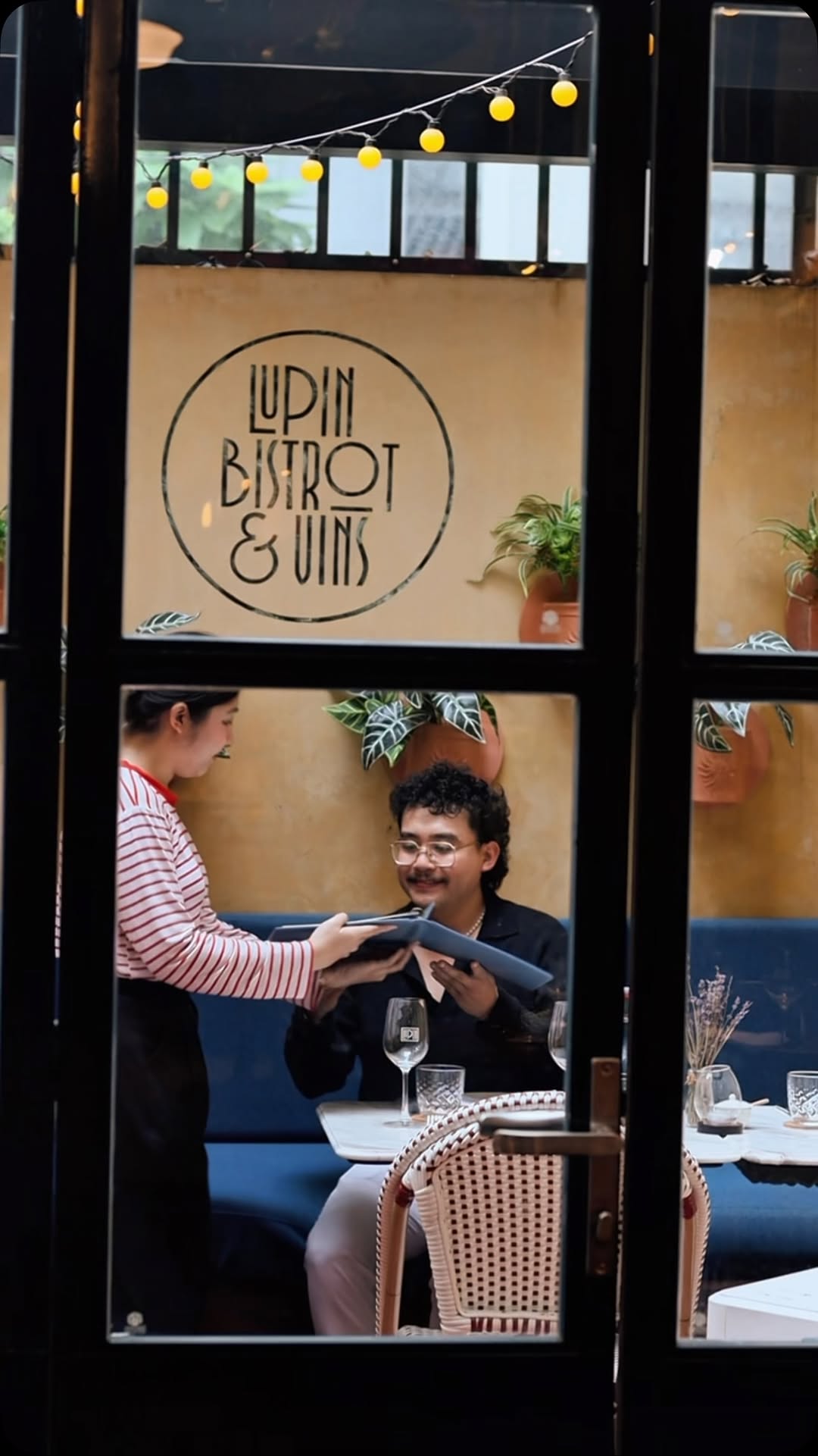 Lupin Bistrot & Vins: professional atmosphere and branding shot