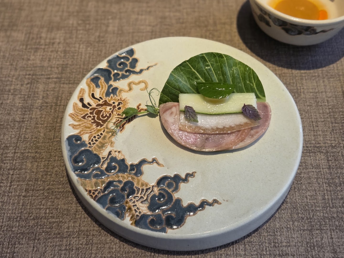 NÔM: high quality food photography