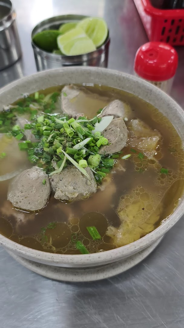 Phở Lệ: appetizing photo of restaurant food