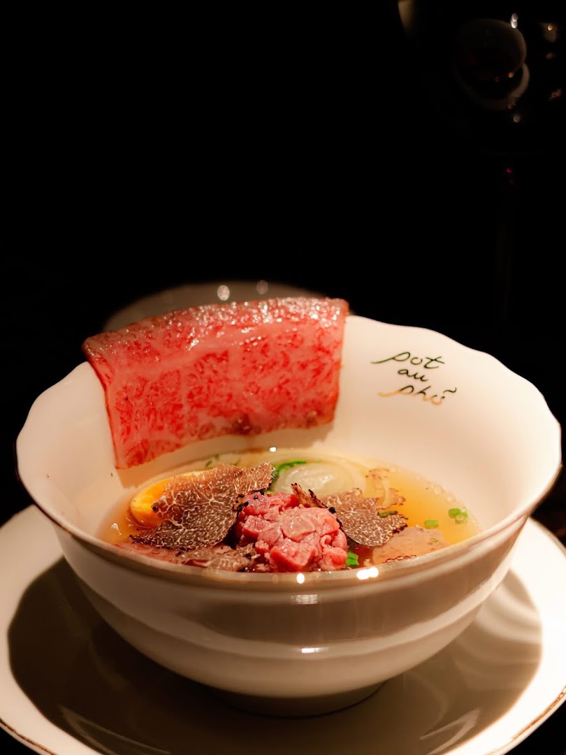 Pot au Phở 2.0: high quality, appetizing food photography