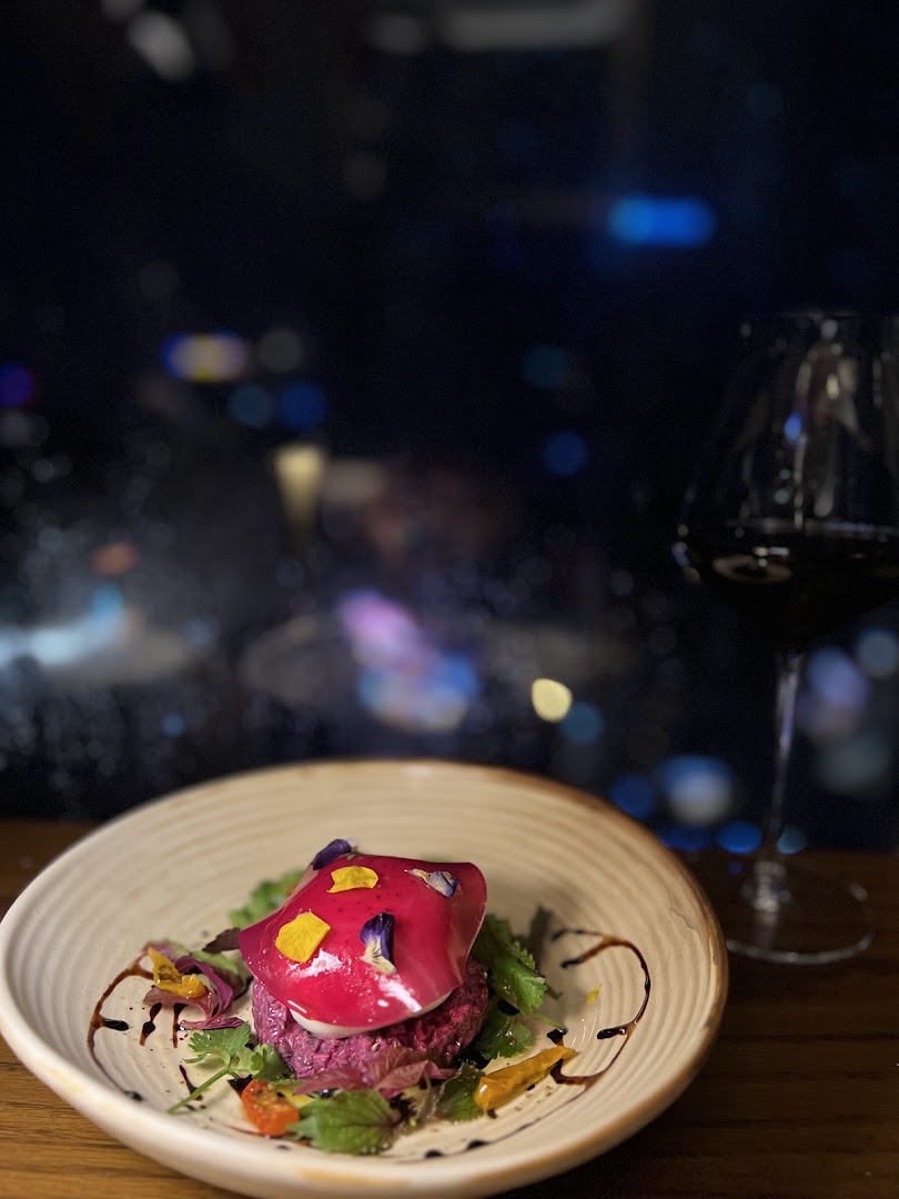 The Palm: appetizing food photography with ambiance