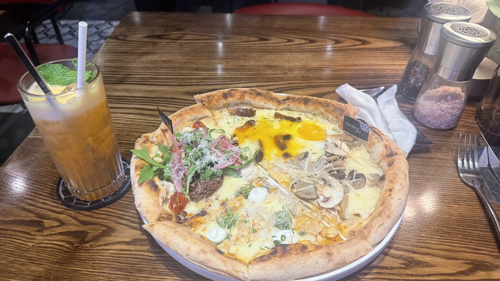 Truffle & Co.: appetizing photo of restaurant food