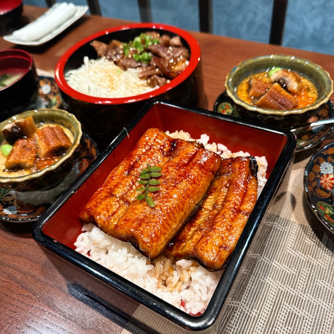 Unagi Station: appetizing, high-quality food photography