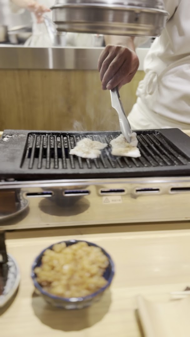 Yakiuo Ishikawa Thảo Điền: high quality food preparation shot