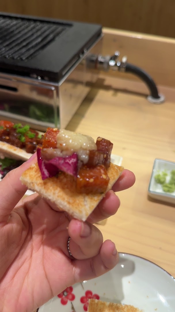 Yakiuo Ishikawa Thảo Điền: appetizing food presentation