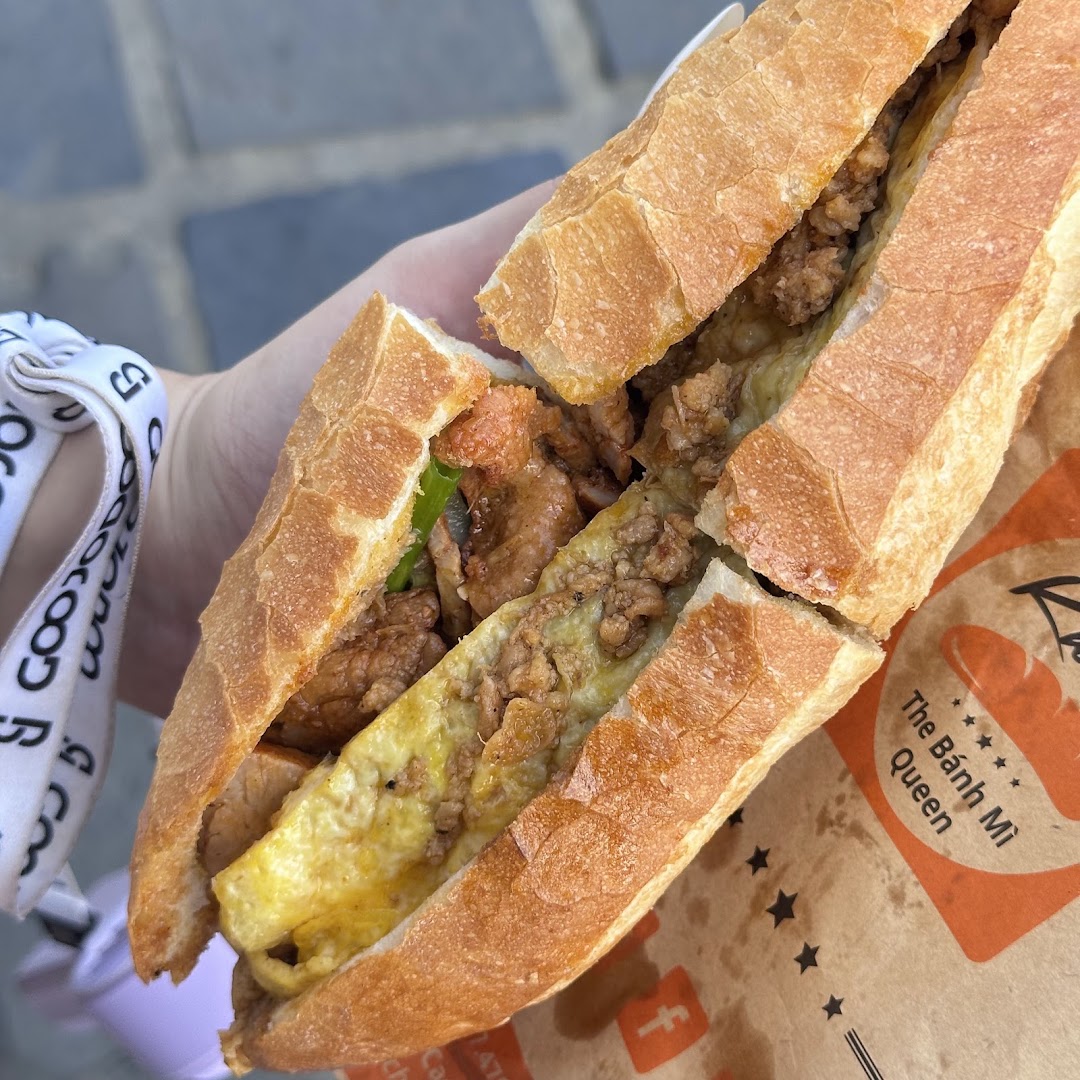 Madam Khánh - The Banh Mi Queen: appetizing photo of the food