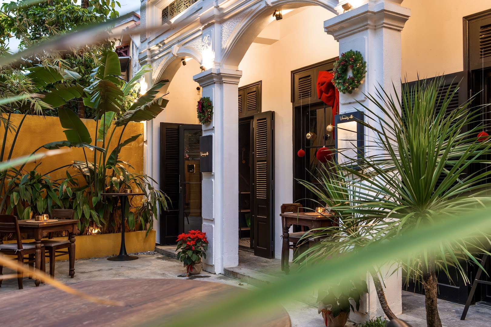 Vincognito: beautiful, professional shot of venue