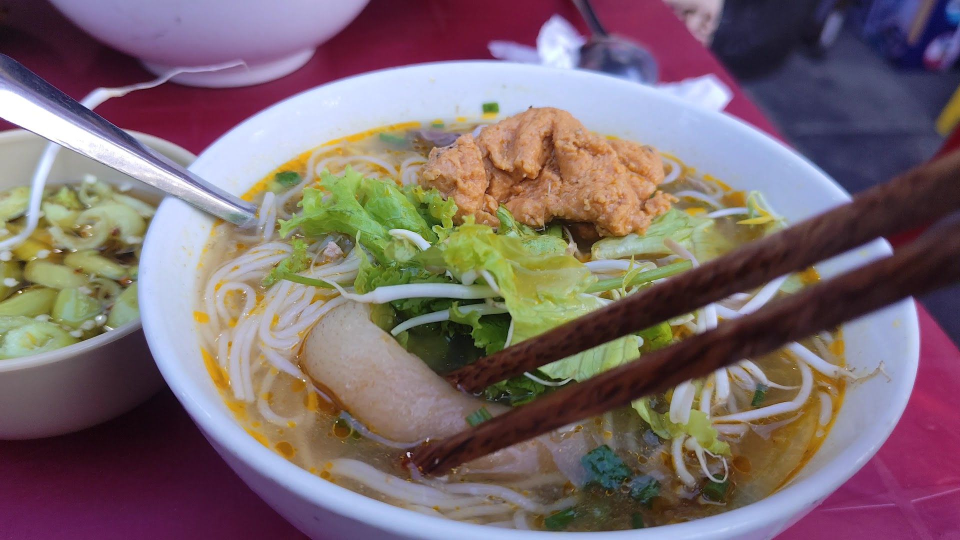 Bún Bò Bà Nga: appetizing photo of the food