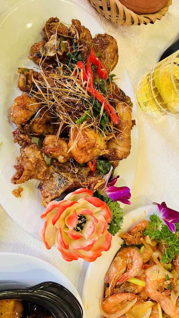 Vỹ Dạ Xưa: appetizing food photography