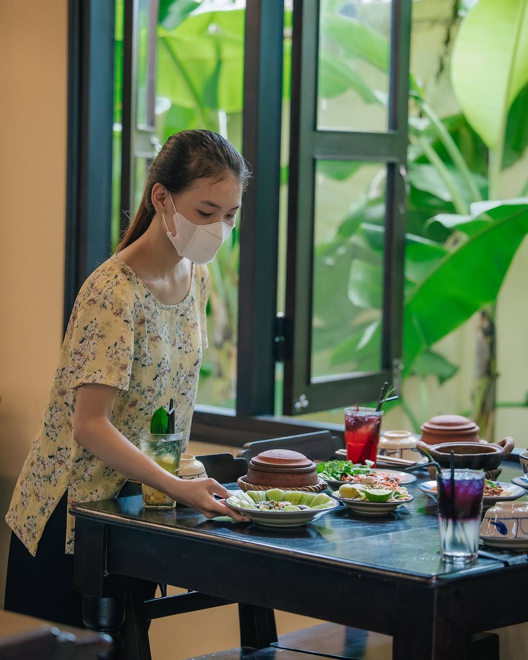 Ớt Hiểm Vietnamese Kitchen: professional photo of restaurant service