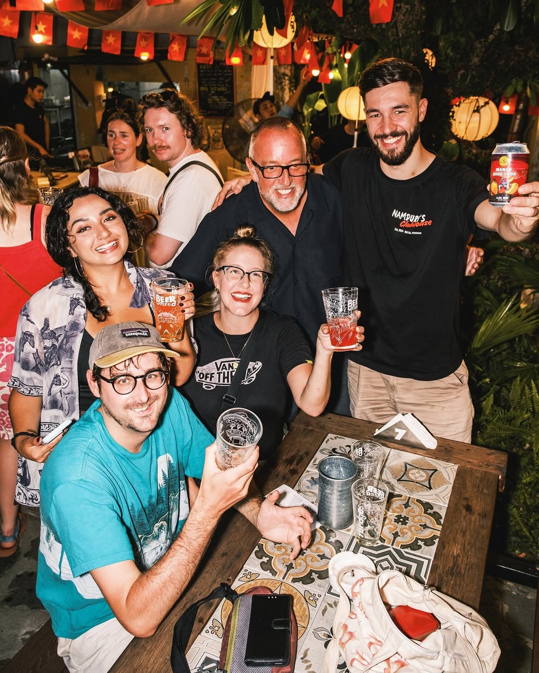 7 Bridges Ninh Binh Taproom: happy customers enjoying the venue