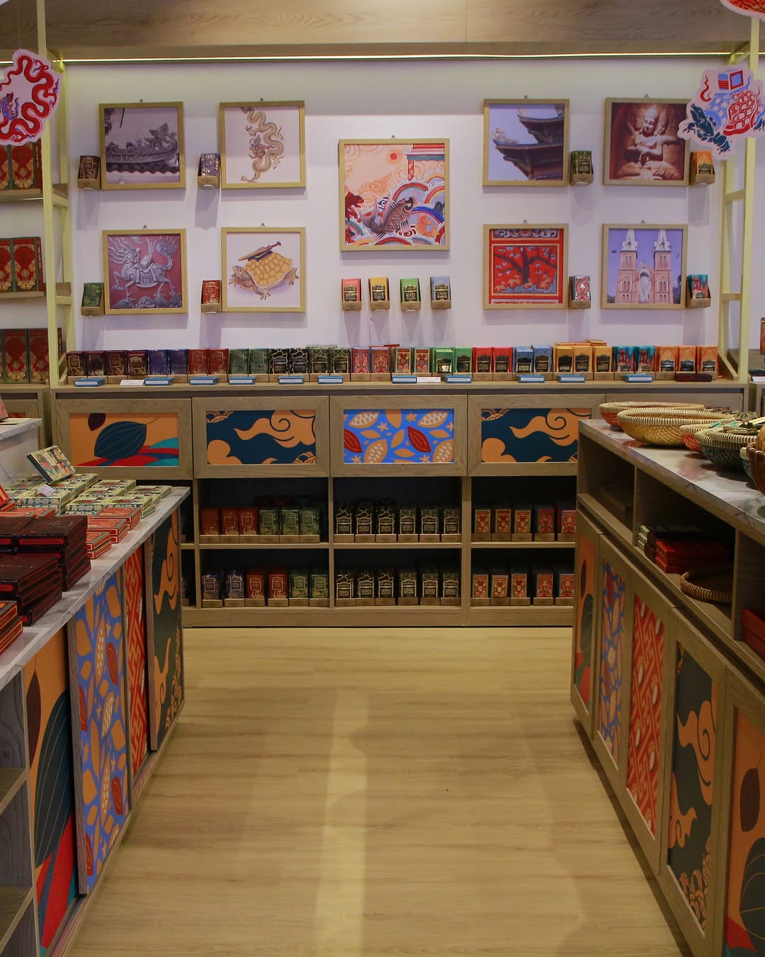 Bittersweet Chocolatier: attractive, well-lit shop interior display