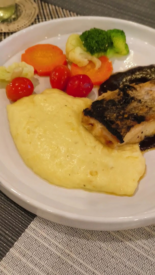 Bo restaurant & coffee: appetizing, clear photo of food