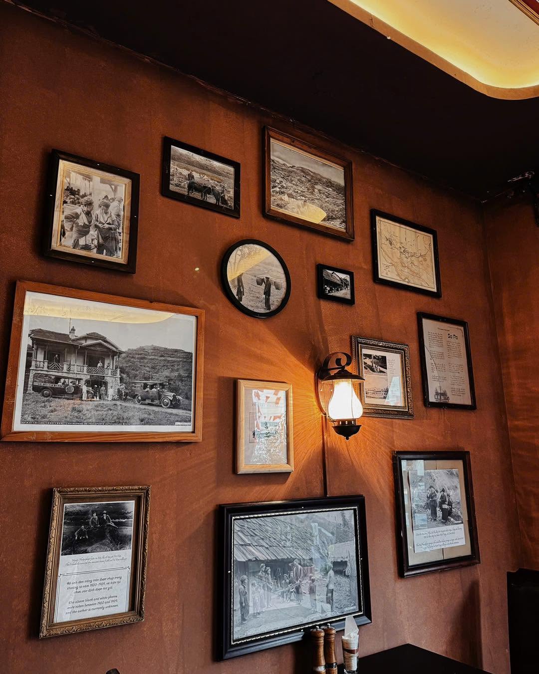 Thong Dong Breakfast, Brunch & Cafe: attractive interior decor and atmosphere