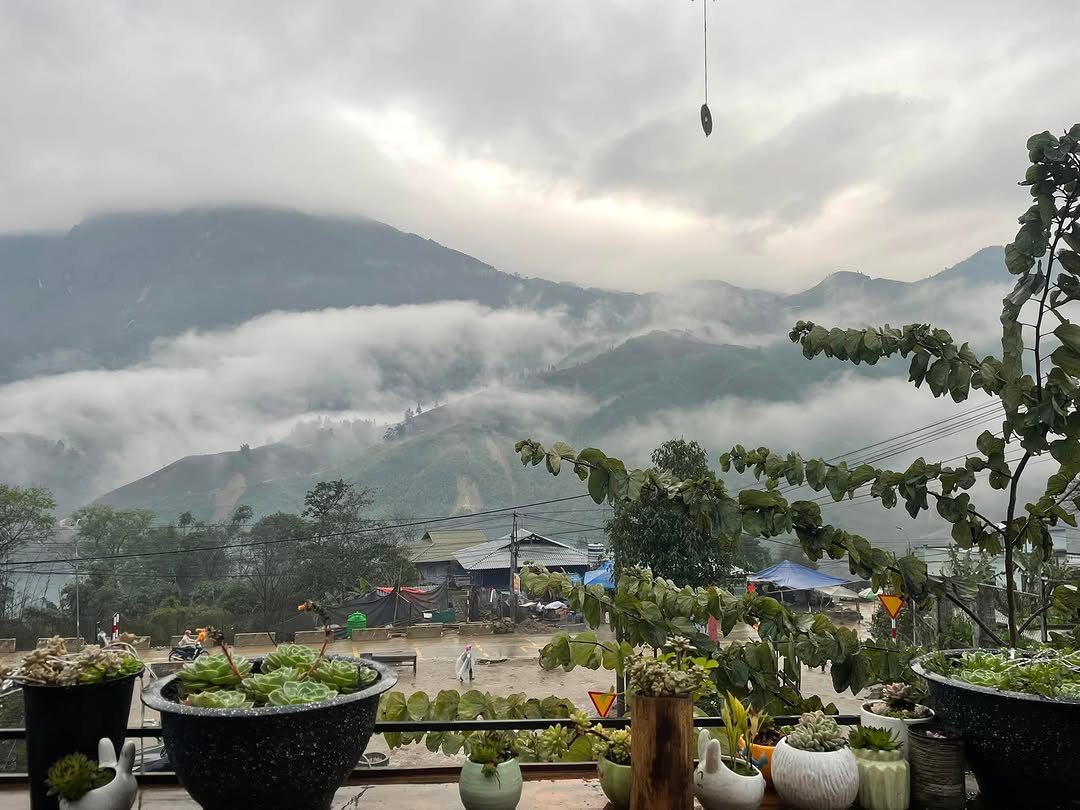 Village Pub & Cafe: beautiful scenic view from venue