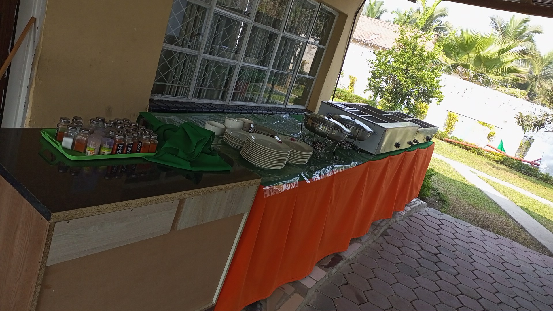 Tasty Bite Nigerian Restaurant: restaurant buffet setup clearly