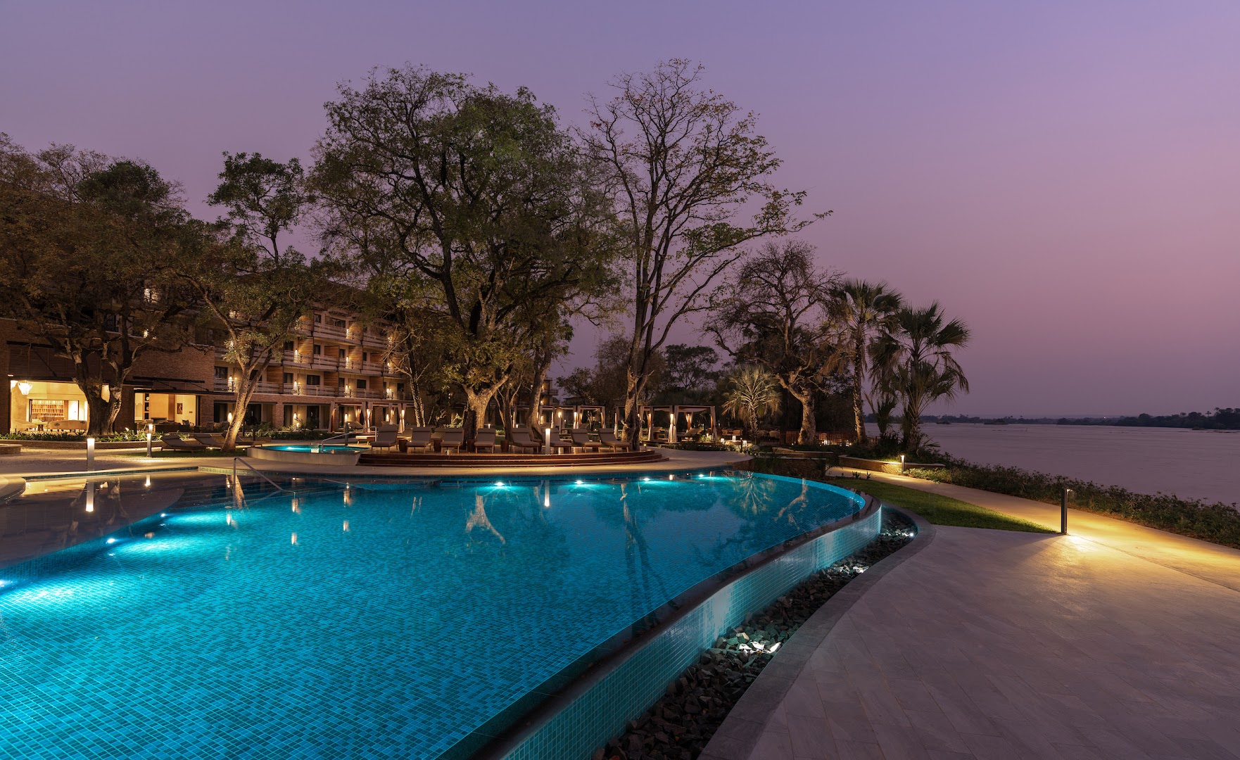 Kuomboka Restaurant: high quality professional venue shot