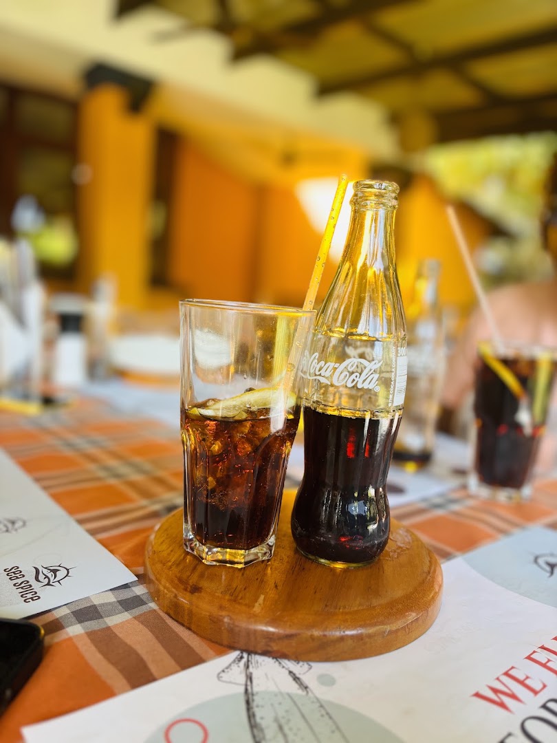 Shungu Bar: appealing photo of bar drinks