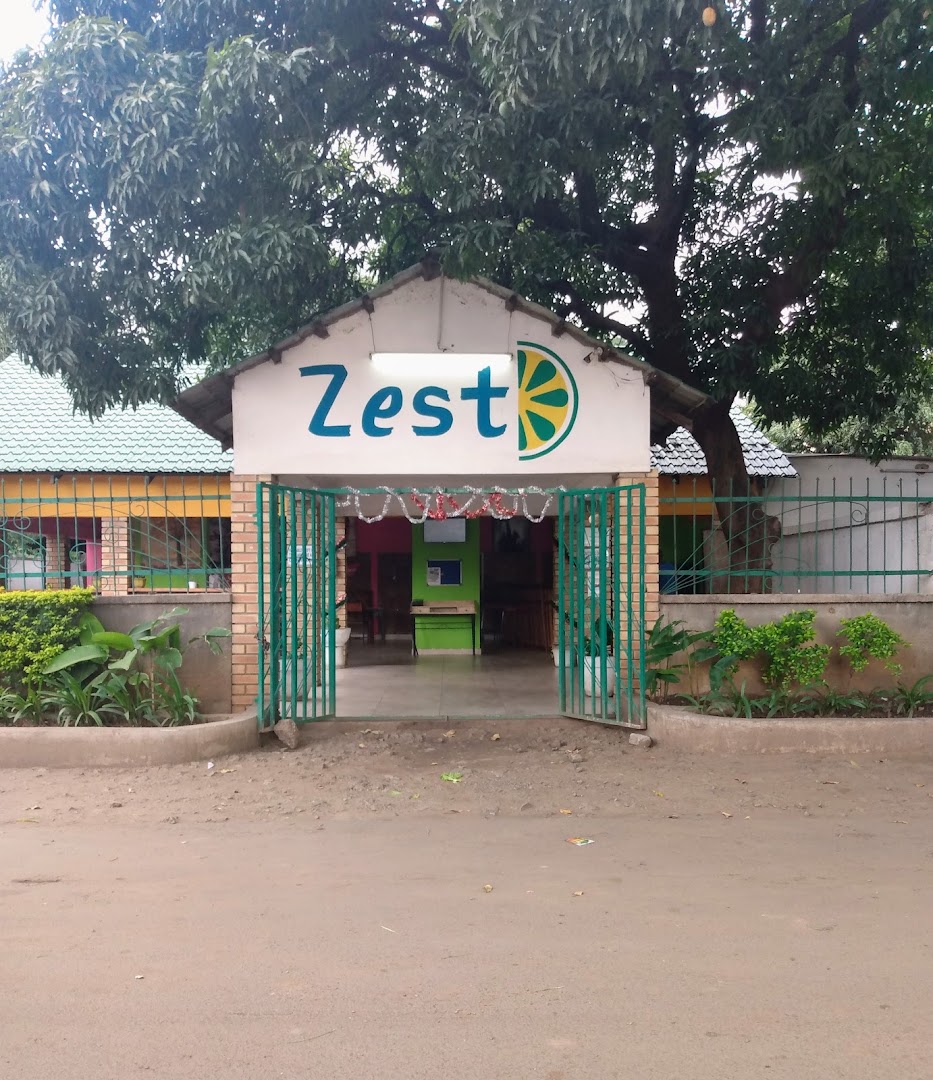 Zest Bar and Restaurant: clear exterior shot of venue