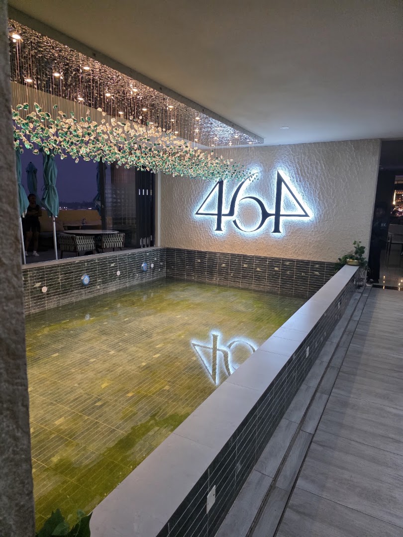 Four Six Four: attractive venue interior and branding