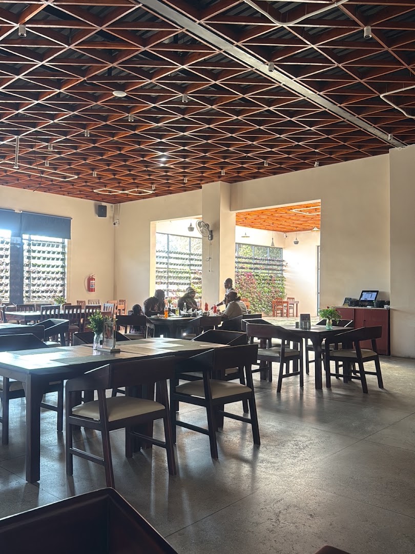 Nawab's Kitchen: clear, inviting restaurant interior shot