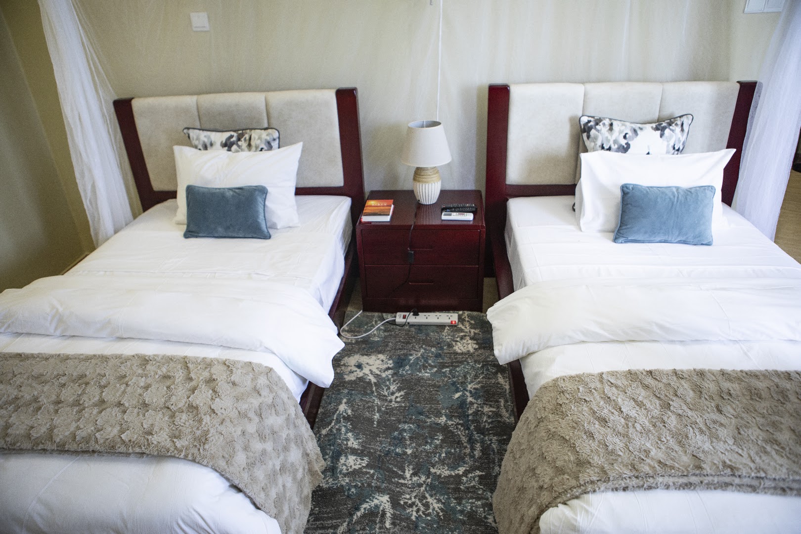 Kariba Sunset Villas: clean and professional room photo