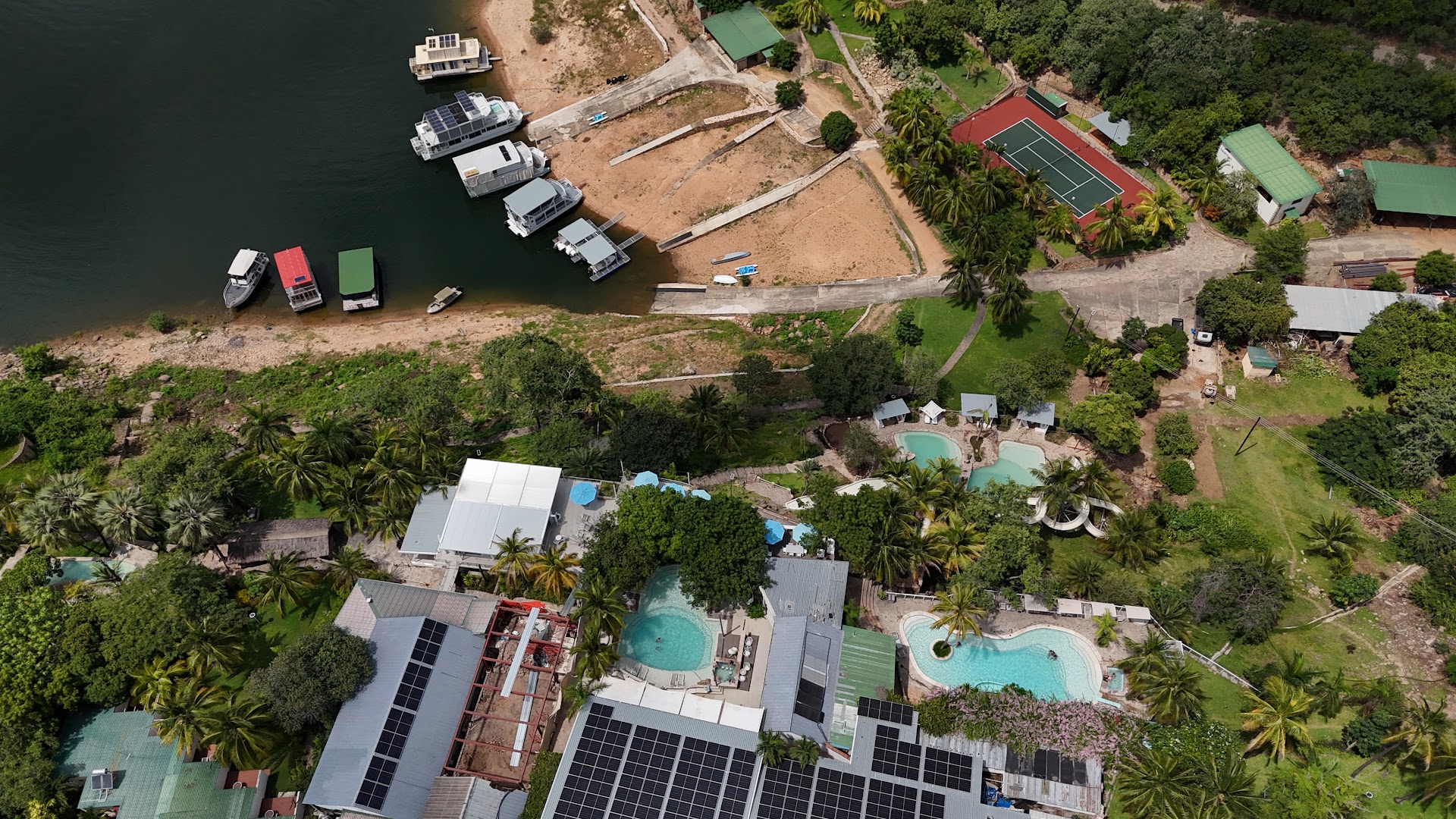 Lake Kariba Inns - The Fish Bowl: high quality aerial venue overview