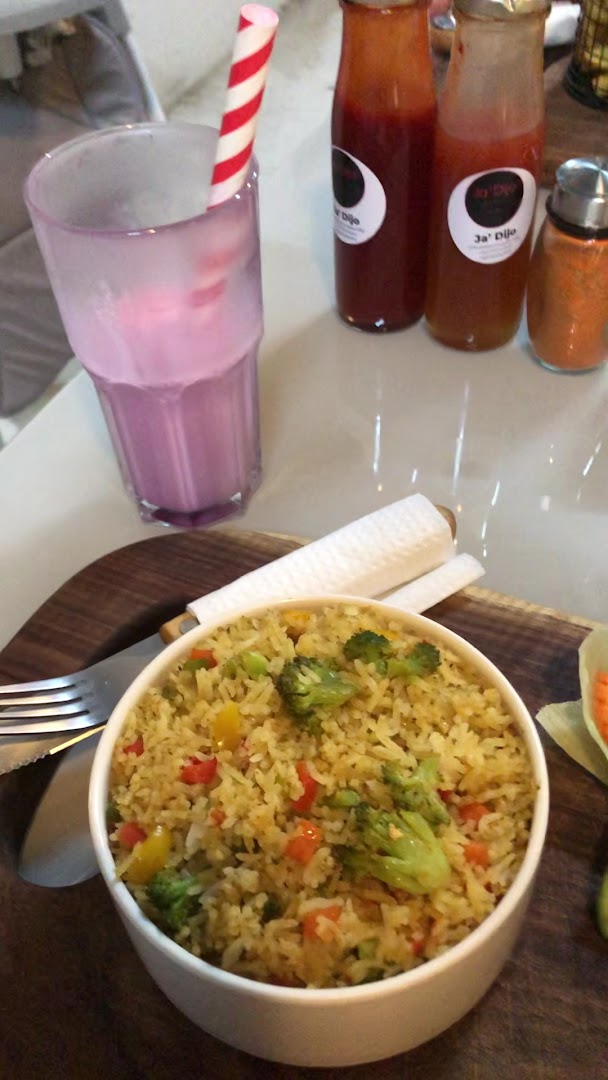 Ja'Dijo: appetizing food and drink photo