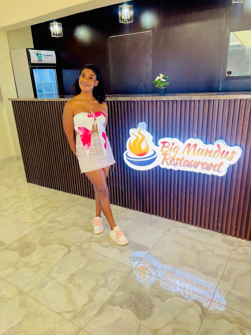 Big Mundus Restaurant: clear photo showing restaurant branding
