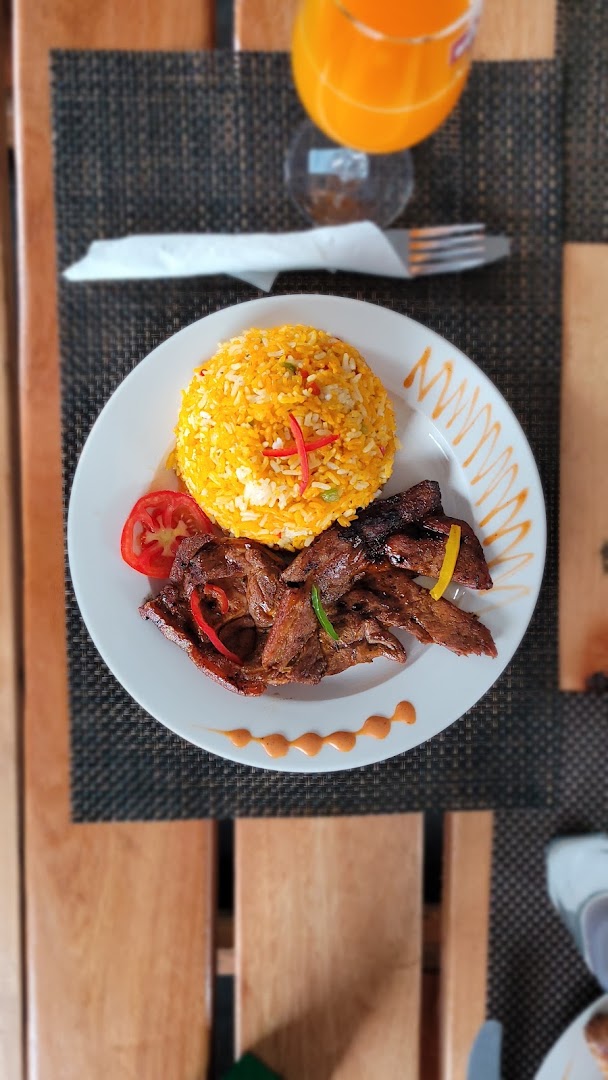 The Village Zw: appetizing, high-quality food photography