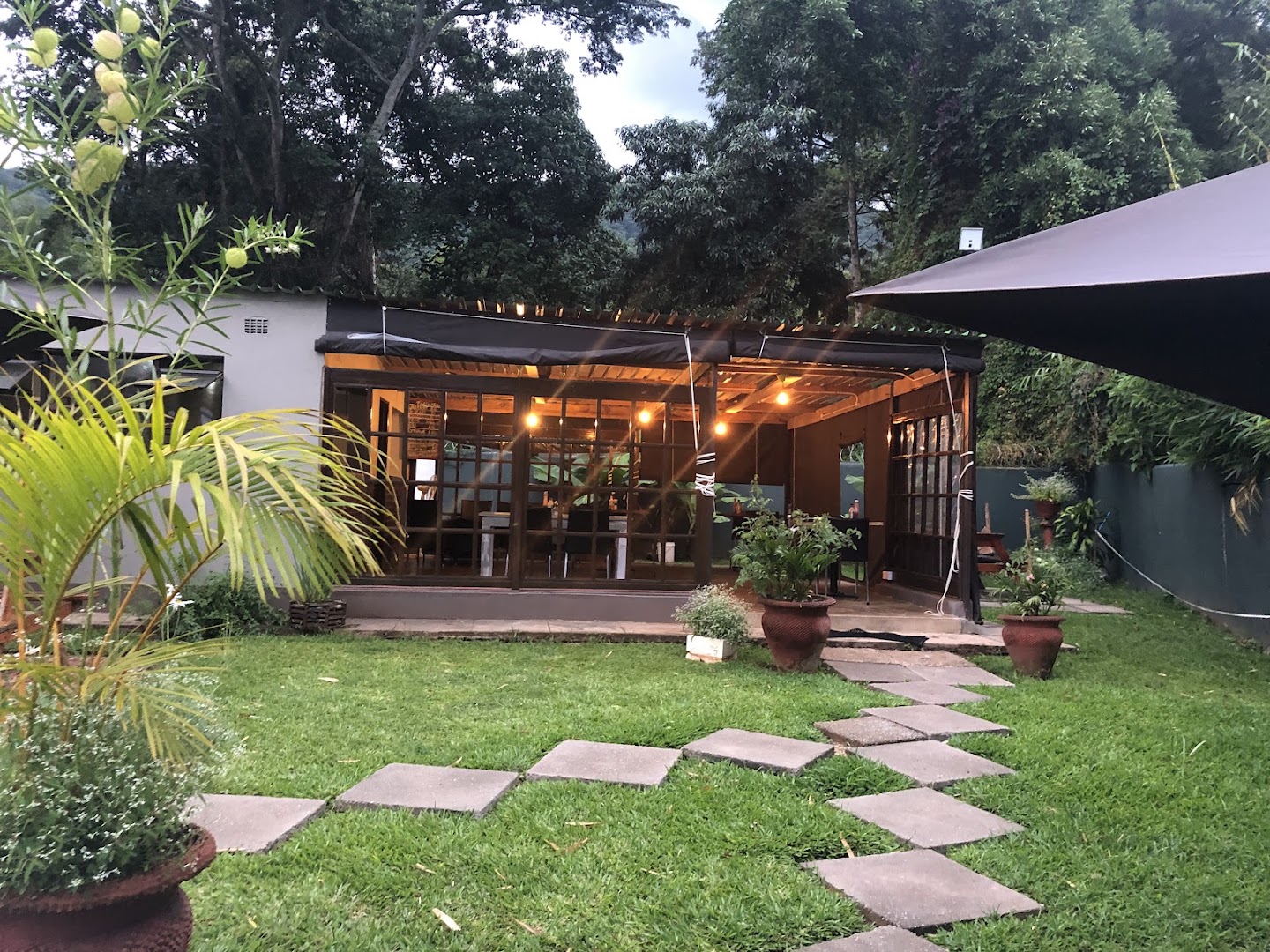 Café Retreat Mutare: inviting and professional venue photo